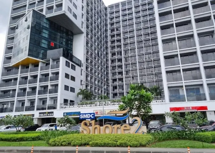 Cozy Shore With Balcony Near Mall Of & Airport 公寓 *